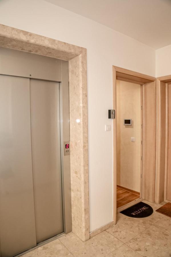 Miha Apartment Belgrade Extérieur photo